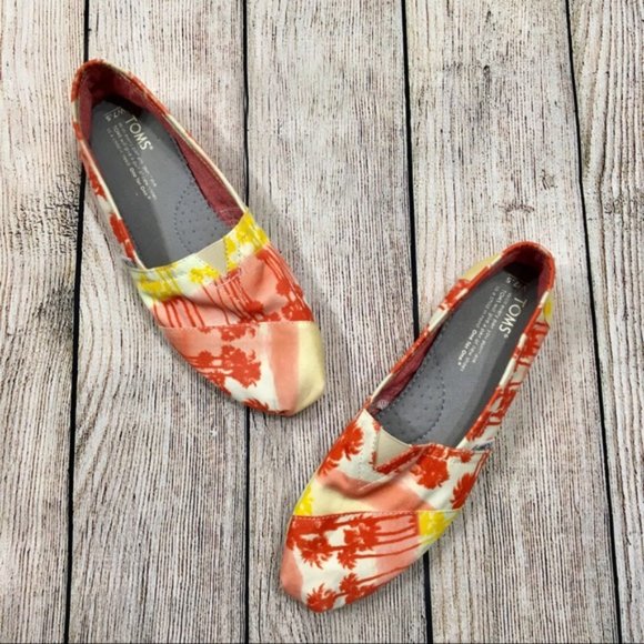 Toms Womens Tropical Palm Tree Shoes